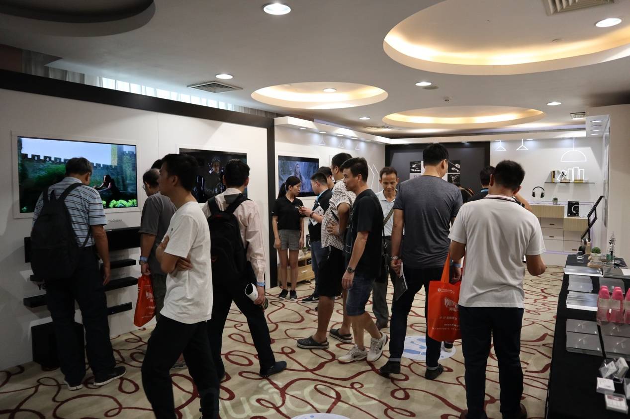 娱乐音质新境界，申博太阳城·(中国)携带家庭音响新品亮相2018广州国际音响唱片展
