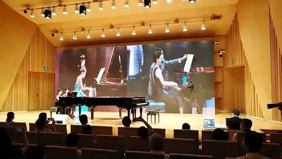 活动报道 | “科技助力，跨越时空”，小鹿纯子携手刘明康共享中日音乐盛宴