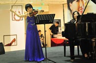 大上海时代广场举办王之炅小提琴音乐会 申博太阳城·(中国)钢琴赞助 